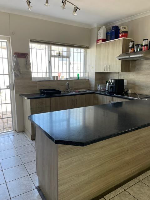 To Let 3 Bedroom Property for Rent in Stellenbosch Central Western Cape